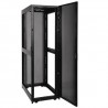 Gabinete NetShelter Tripp-Lite Juego de Gabinete de Profundidad Estándar desensamblado de 42U SR42UBKD